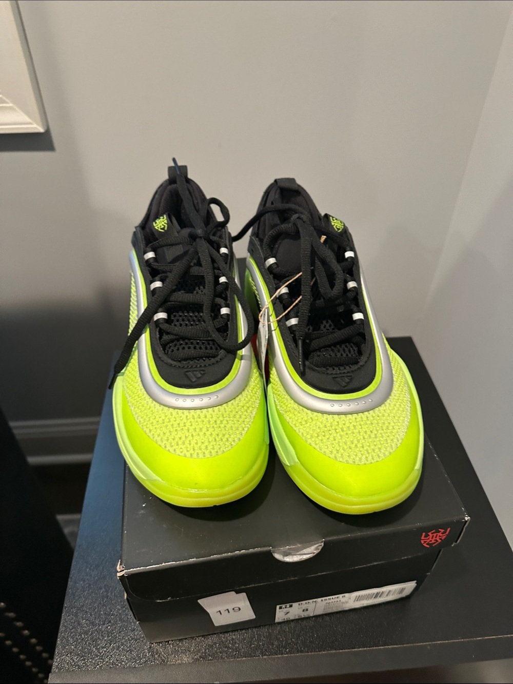 Adidas D.O.N issue 6 Neon Green Basketball shoes Men's 7, Women's 8